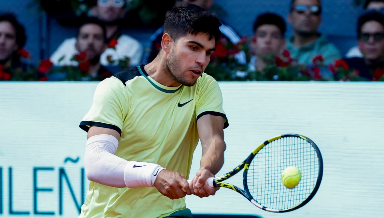 Carlos Alcaraz, contra sí mismo en París