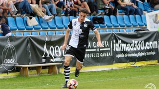 El Mirandés se suma a la puja por Javi Villar