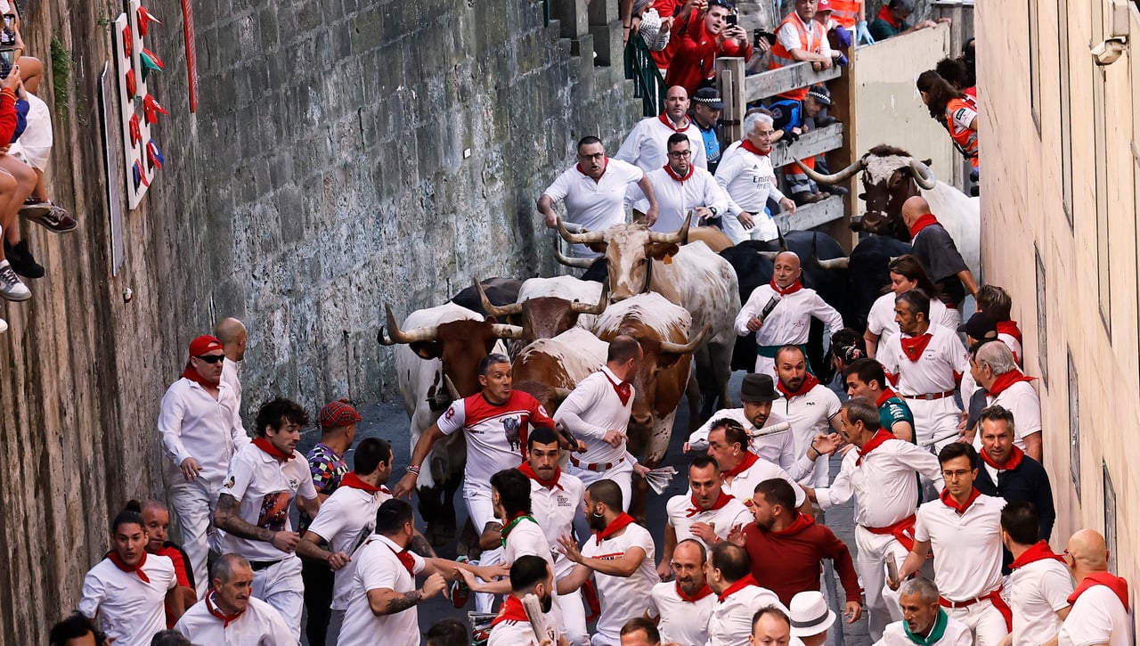 Quinto encierro de San Fermín 2024 - Horario, dónde ver en TV y online hoy y ganadería