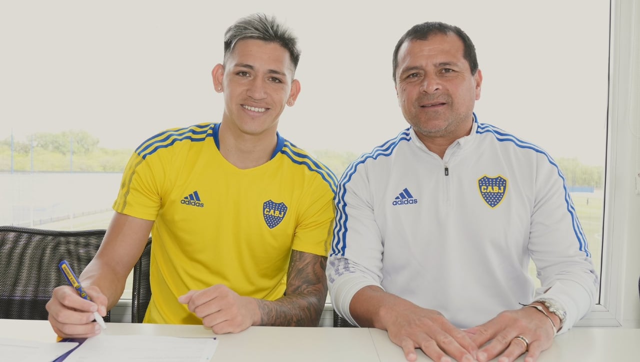 Luis Vázquez, el delantero en la agenda del Almería que ahora cuesta cinco millones de euros más