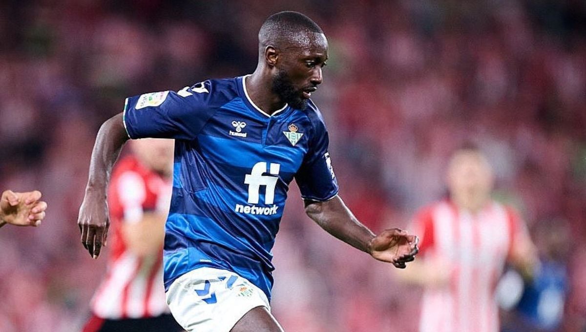 El interés frustrado del Nápoles por Sabaly que agradece el Betis