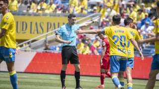 La acción de Gudelj con Coco vista desde el VAR que enfada a los canarios