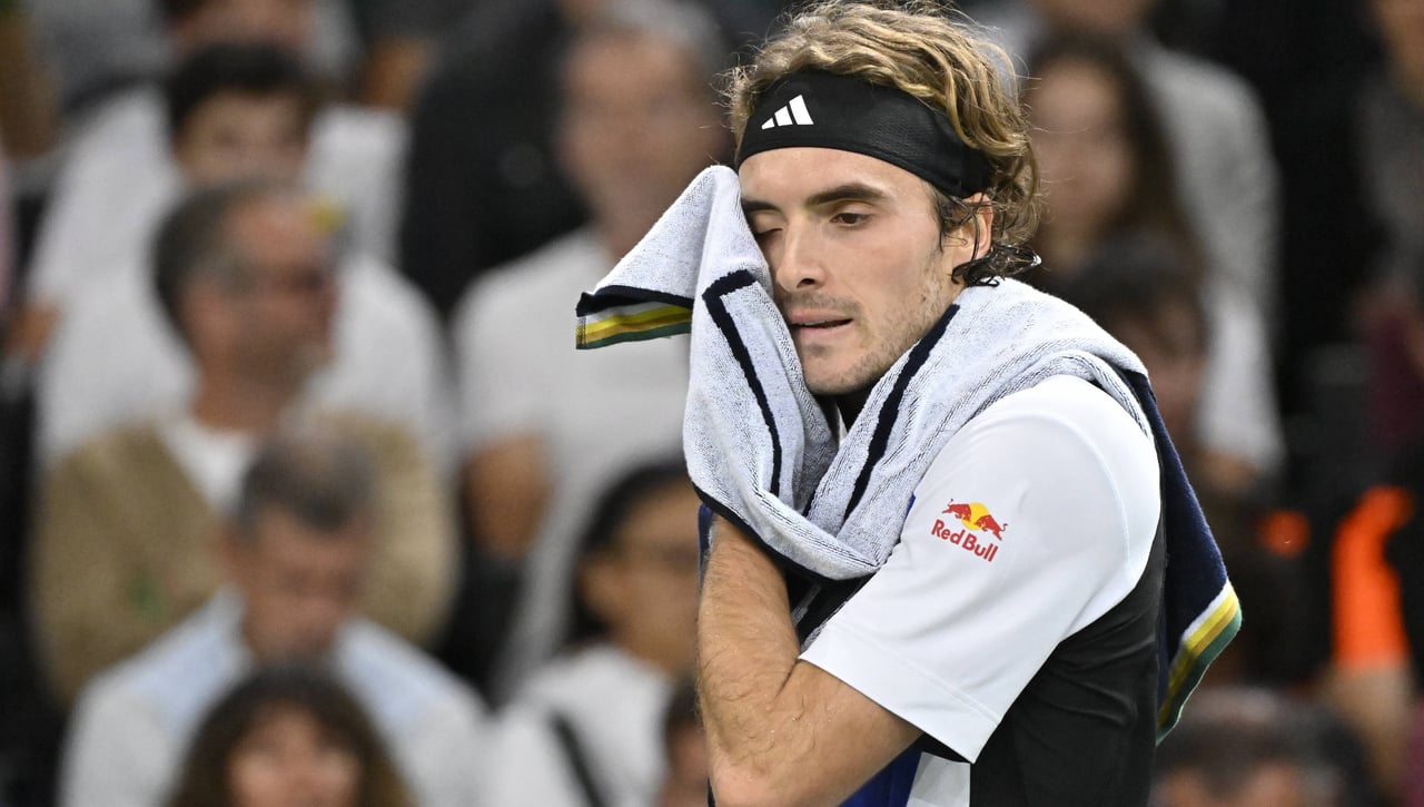 Humillan públicamente a Tsitsipas