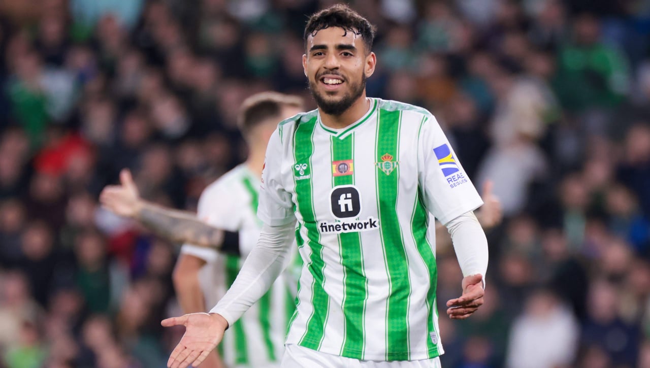 Otro paso en el adiós de Chadi Riad al Betis: los detalles de su nuevo contrato 