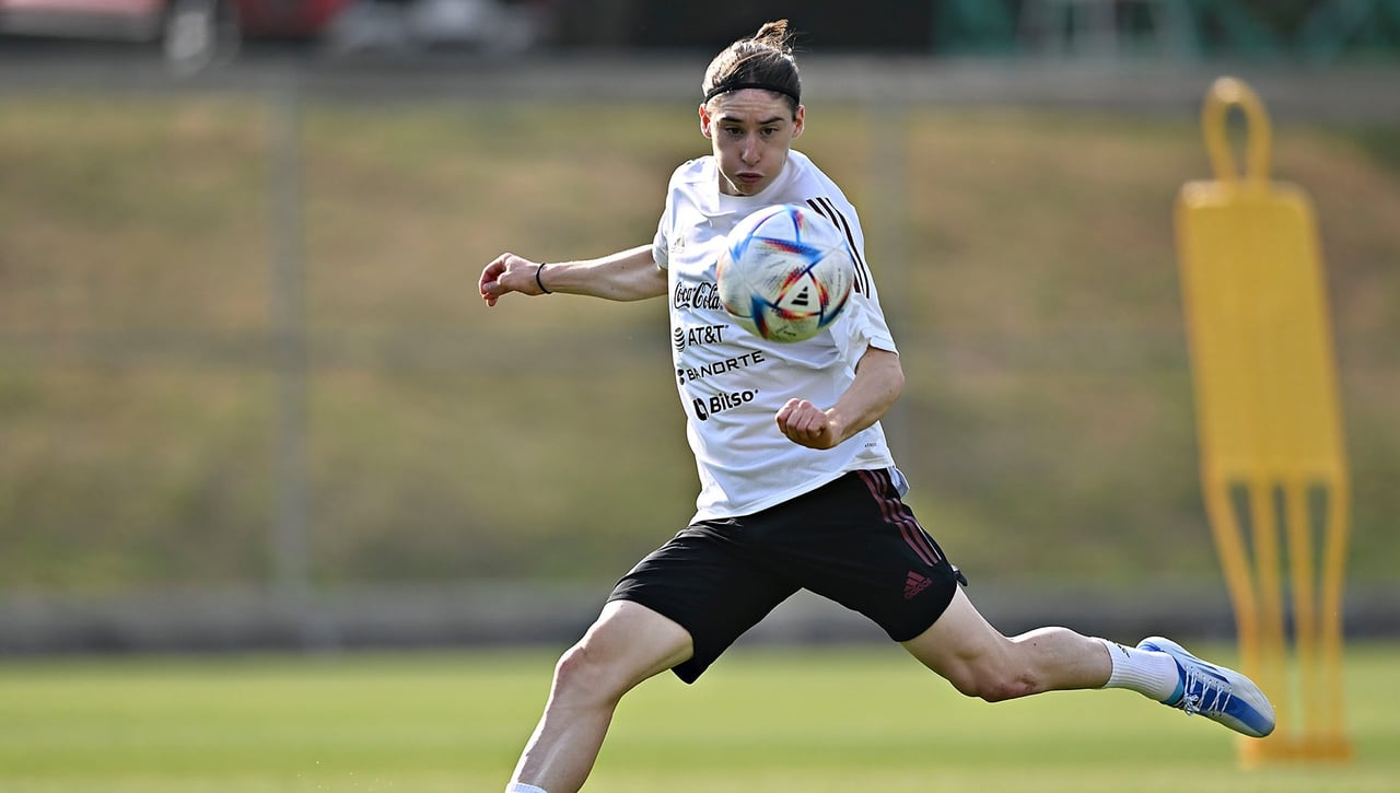 Muy pendientes del futuro de Marcelo Flores