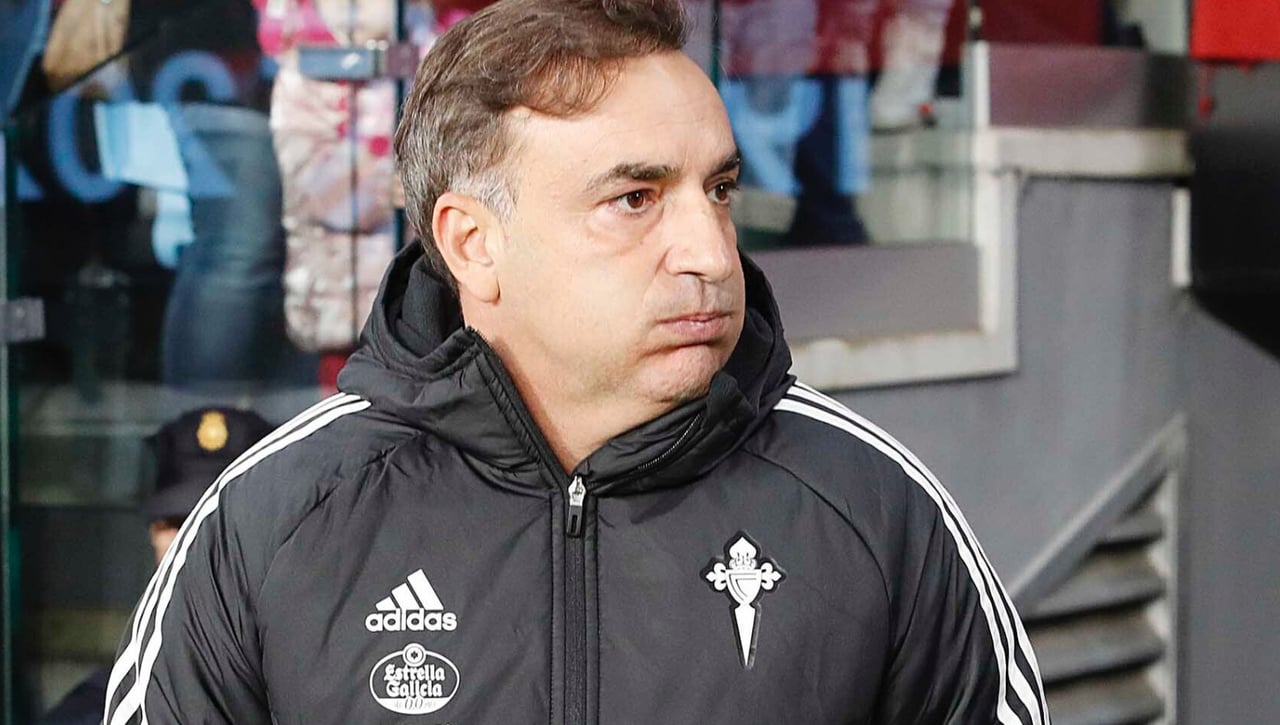 La emotiva despedida de Carlos Carvalhal