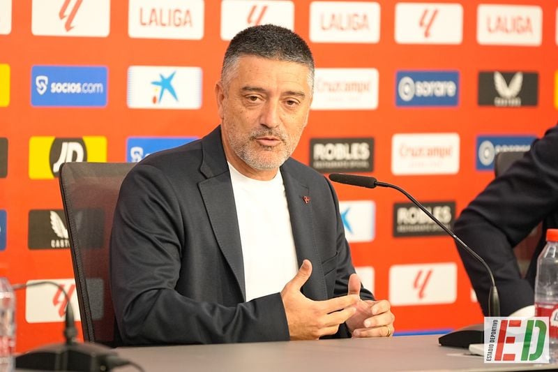 García Pimienta contará con los dos fichajes de Víctor Orta para el filial