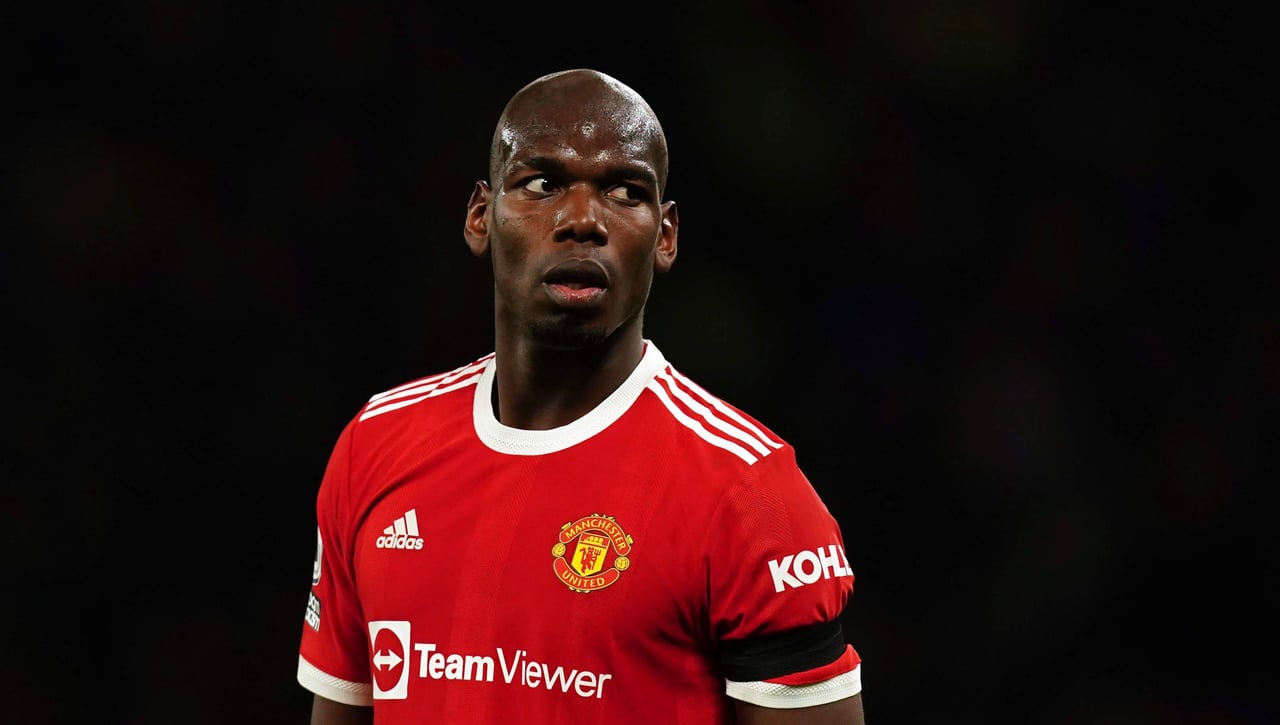 El Manchester United negocia con Pogba para combatir la baja del lesionado Mainoo