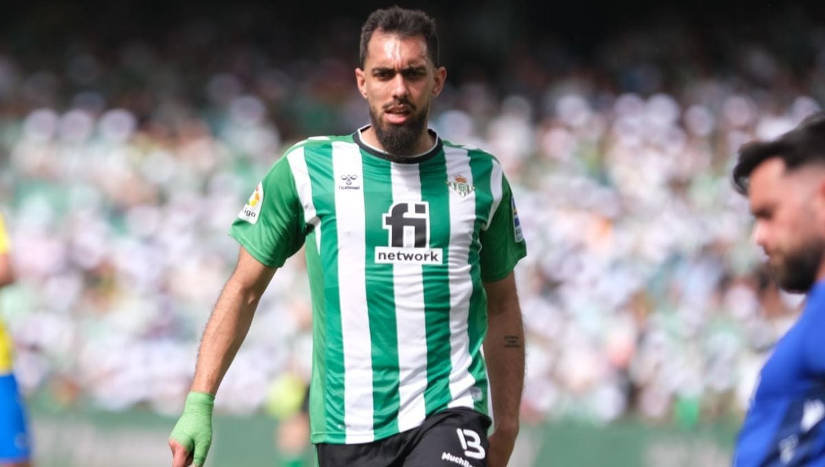 Borja Iglesias se ve fuera