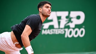 Carlos Alcaraz evita el desastre en Montecarlo