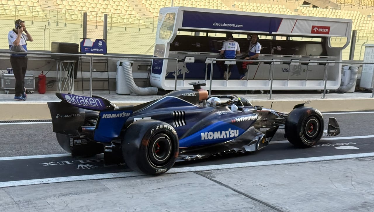 Carlos Sainz despierta la llama de la ilusión con Williams