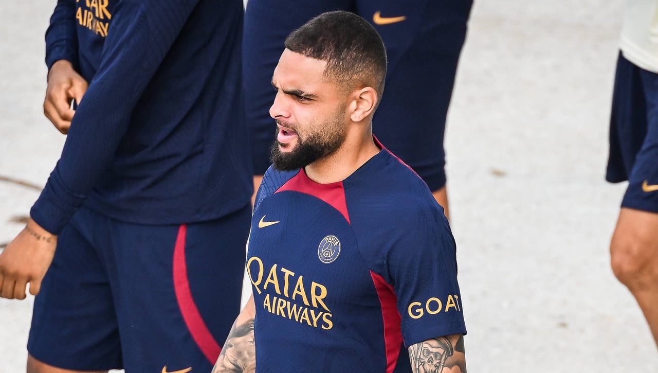 Movimiento por Kurzawa que arroja luz con Sergi Cardona