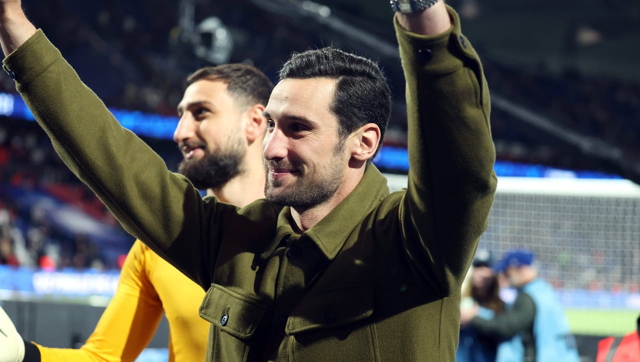 Sergio Rico se ofrece: "Estoy al cien por cien y deseando volver a sentirme futbolista"