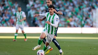Contratiempo en el Betis: Johnny Cardoso también se irá en verano