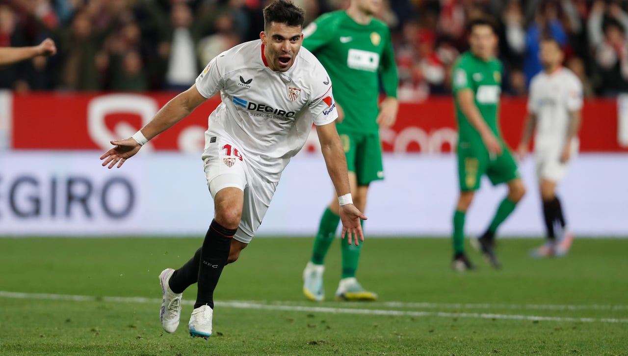 Aumenta la puja por Acuña y el Sevilla se frota las manos