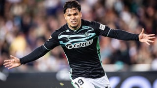 Cucho Hernández hace autocrítica, eleva el listón del Betis y da la cara por Deossa: "En cuanto tenga minutos..."  