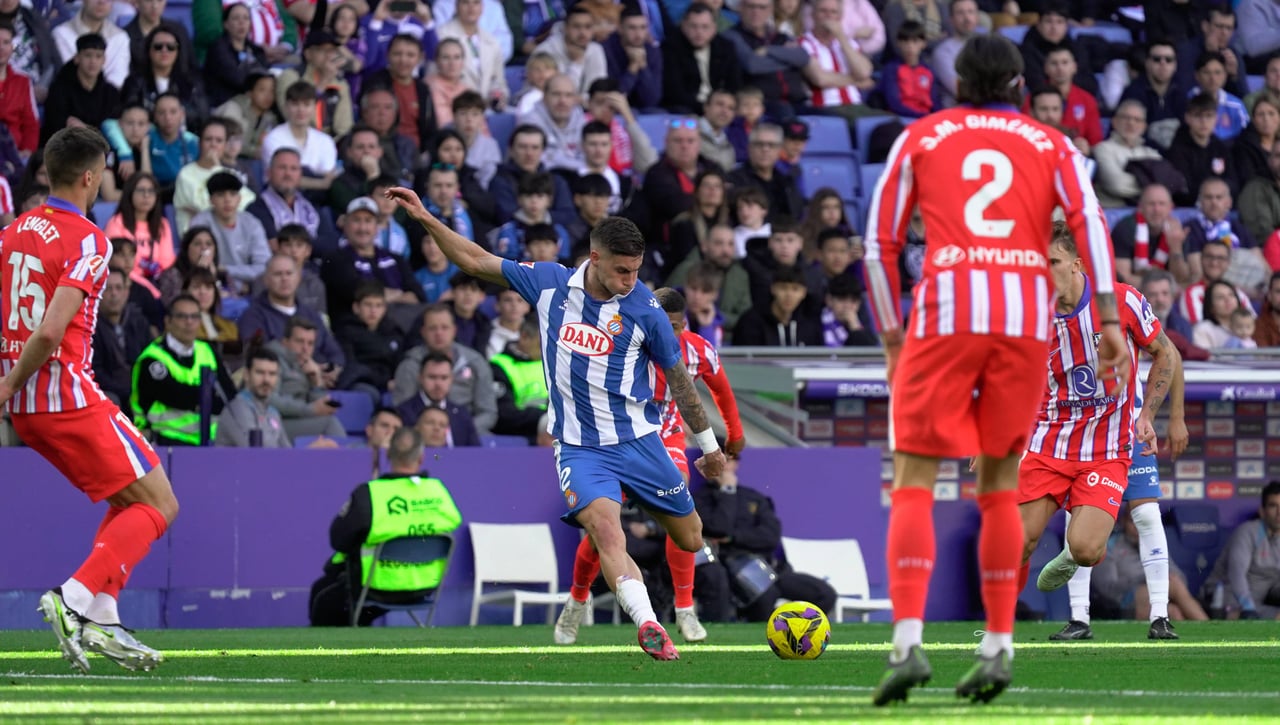 Roberto Fernández, sin tiempo