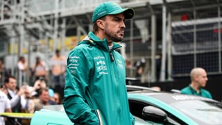 La espalda de Fernando Alonso dice basta