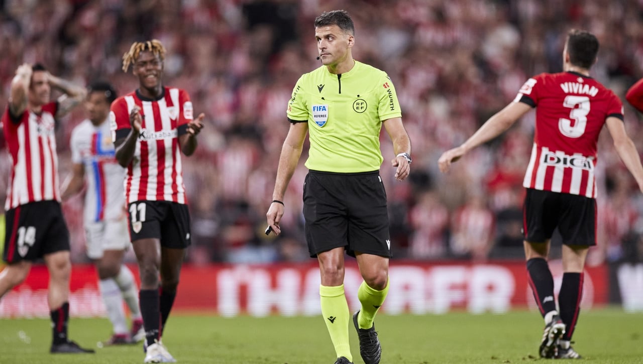 Nuevo 'premio' para el árbitro Gil Manzano