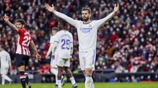 Nacho duda si renovar con el Real Madrid