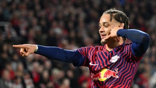 Un vacío en el contrato de Xavi Simons pone a tiro su fichaje por el Barcelona