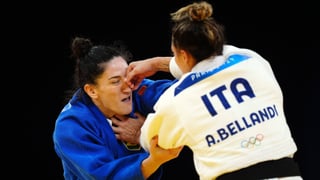 El beso de los Juegos Olímpicos de París