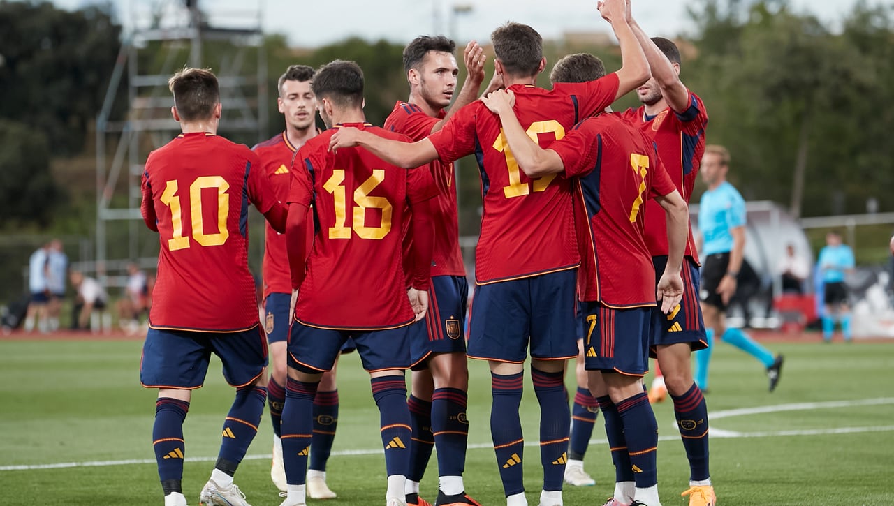 1-1: Empate de España sub 21 antes del Europeo con minutos para Miranda y Rodri