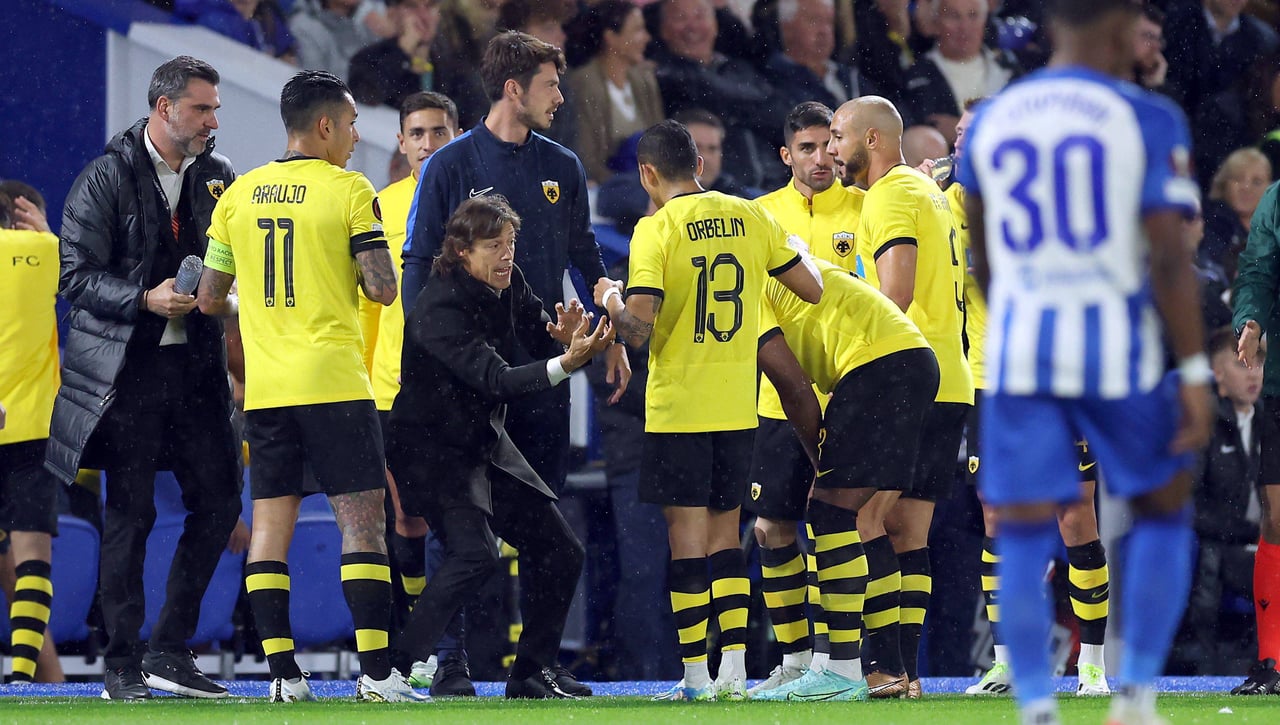 Advertencia para el vestuario del Sevilla: "Con Almeyda, una masacre"