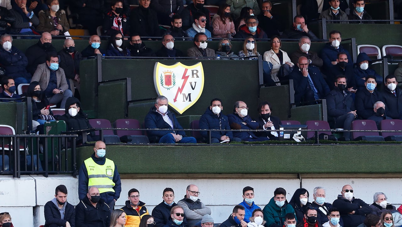 Enfado de la afición del Sevilla por 'cosas raras' en la venta de entradas para el partido en Vallecas contra el Rayo
