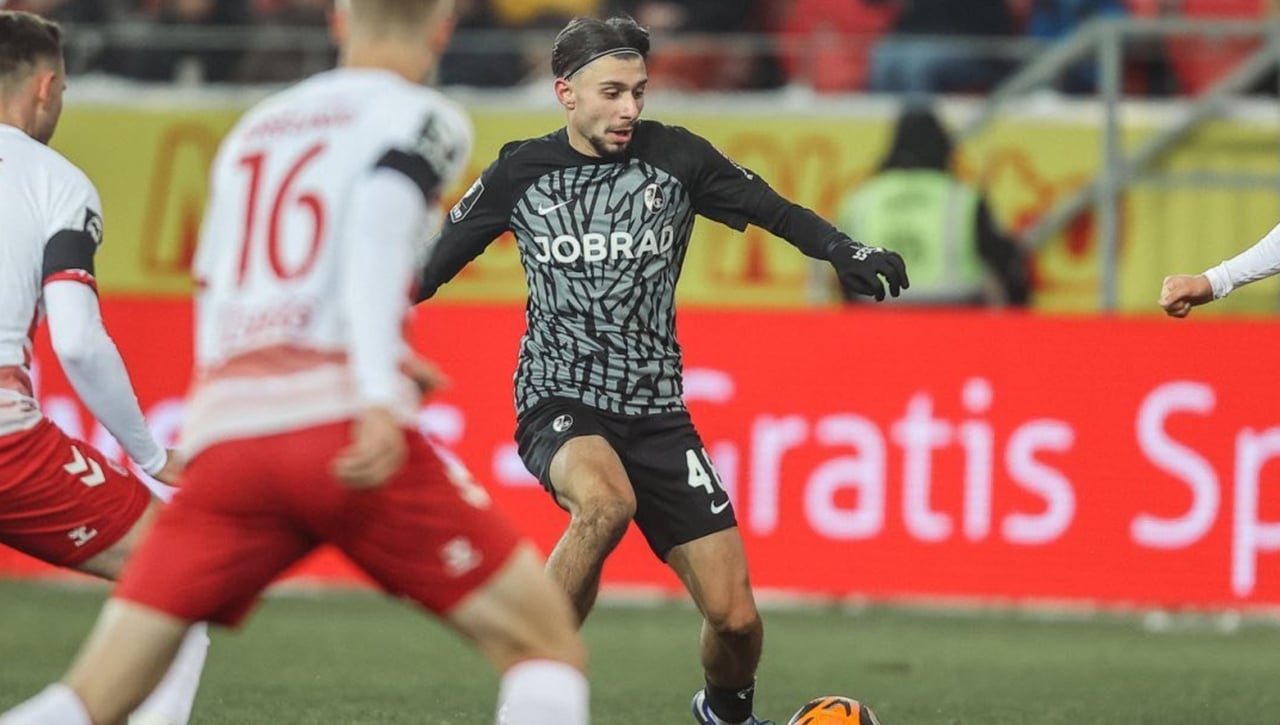 Tres grandes, uno de ellos de LaLiga, tras el lateral zurdo que detectó 'Betis Talent'