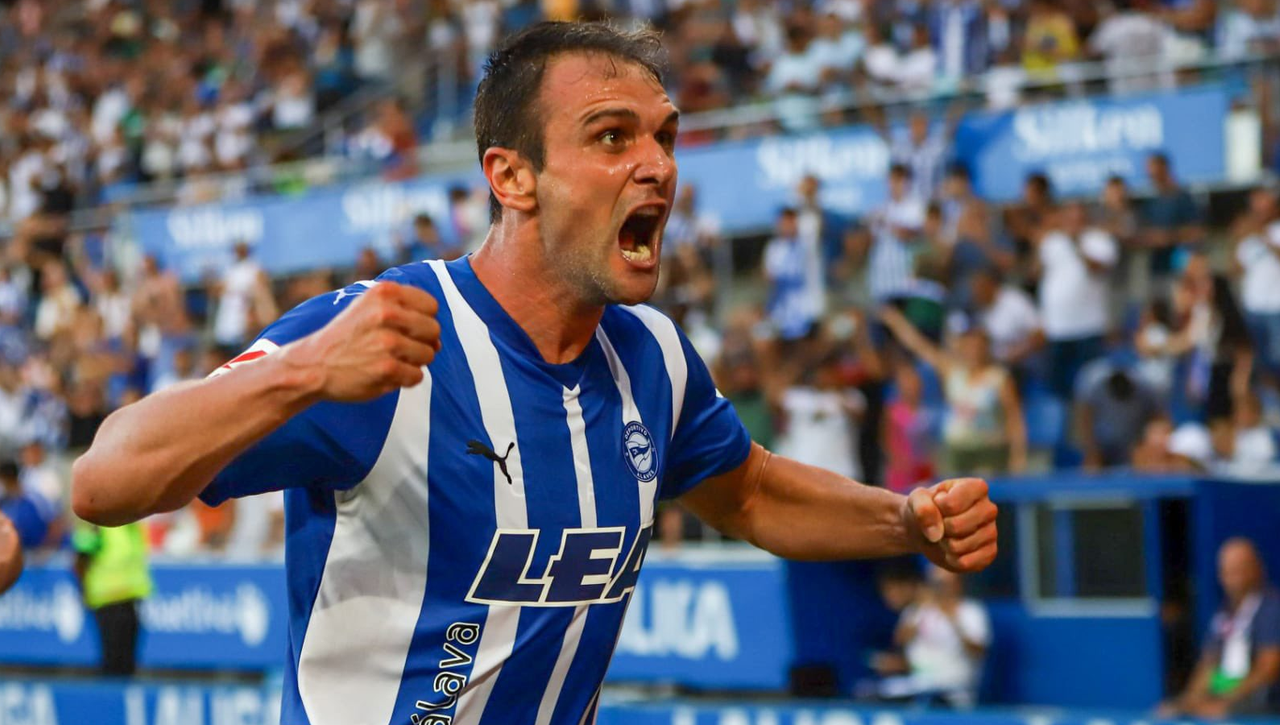 El Alavés confiesa el problema que tiene con la posición de Kike García