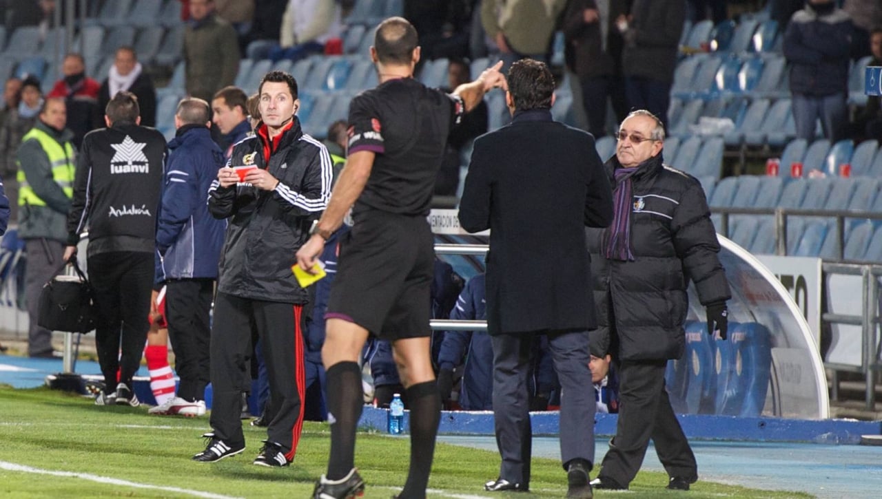 Un árbitro expulsa a un entrenador en Mallorca por hablar catalán