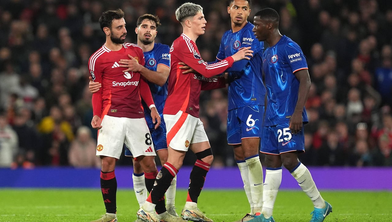 Chelsea - Manchester United: Posibles alineaciones y dónde ver hoy en TV el partido de la Premier League