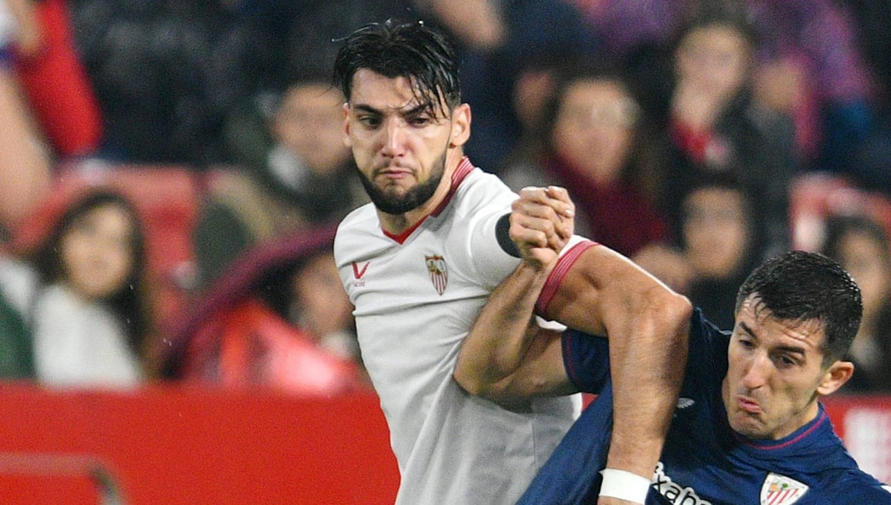 Rafa Mir rechaza y sigue esperando