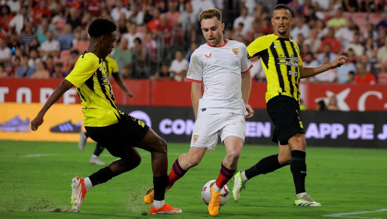 Se fueron Mariano, Véliz, Rafa Mir y En-Nesyri, pero no vendrán cuatro delanteros