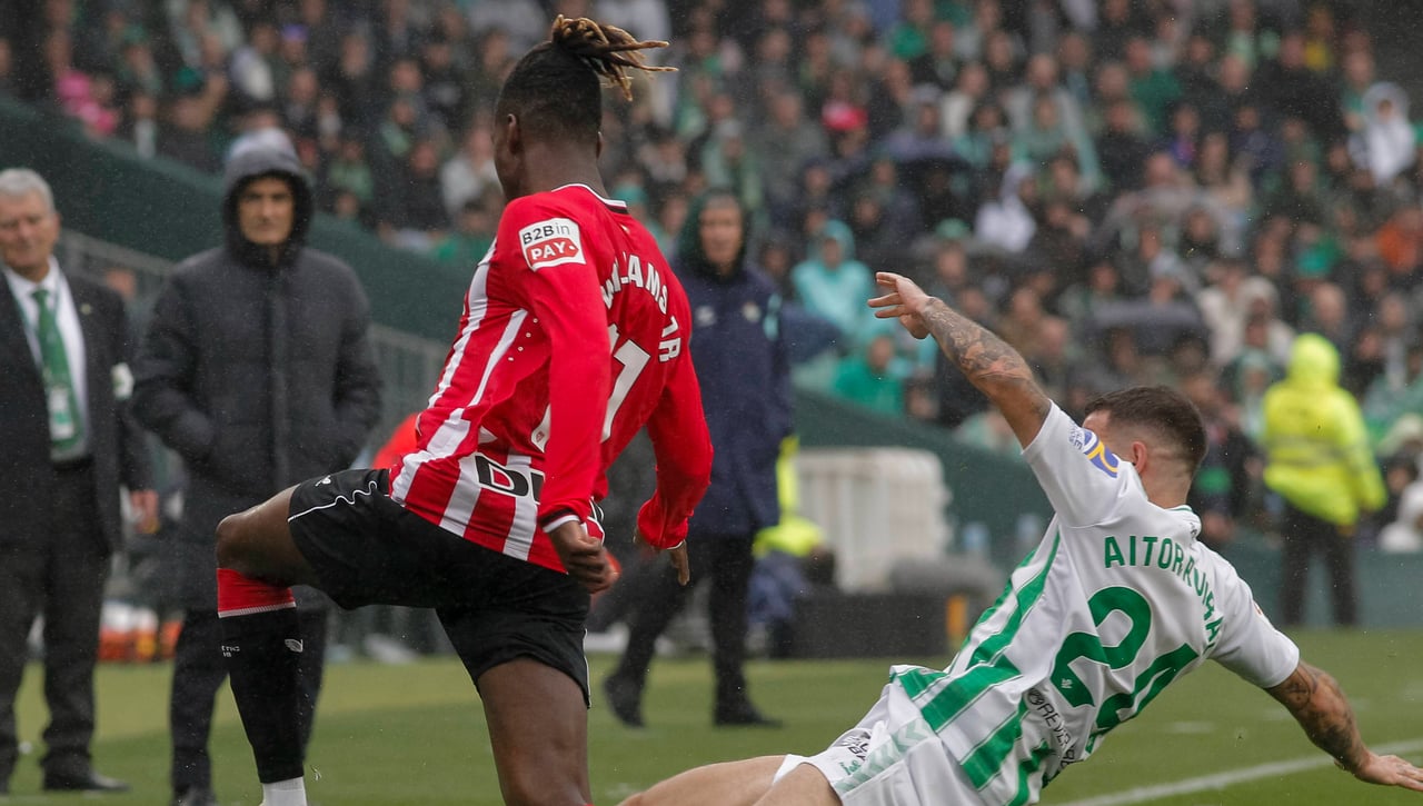 Aitor, el enésimo lesionado... y Pellegrini evitó una baja del 'Chimy' que temían Fornals y Ruibal