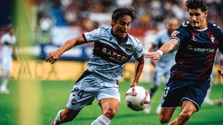 Carlos Álvarez, ahora junto a otro canterano del Sevilla, la vuelve a liar