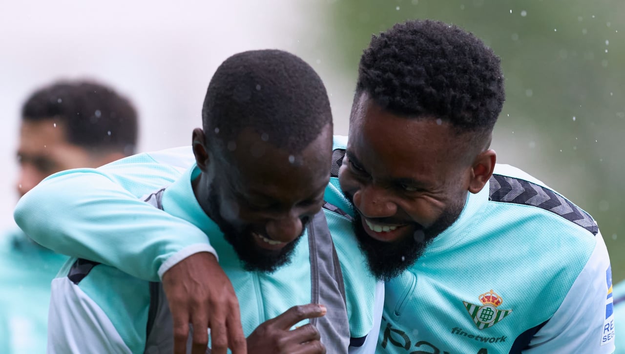 La lista de convocados del Betis contra el Girona: la esperada tras la última baja en el entrenamiento