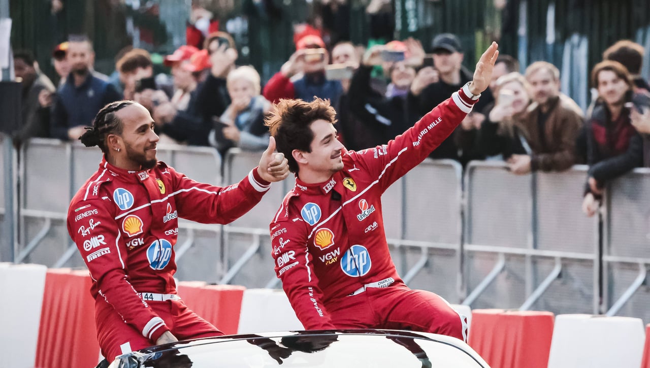 La guerra en Ferrari deja mal parado a Hamilton