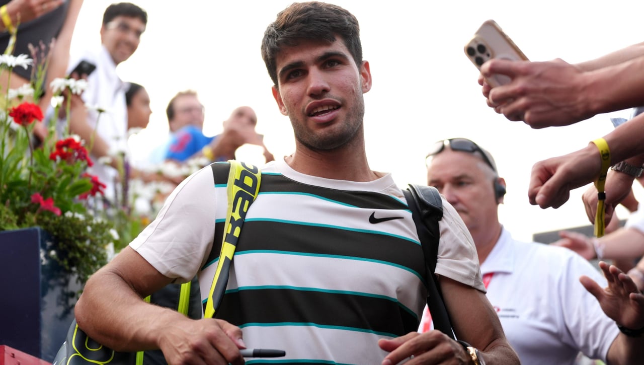 Carlos Alcaraz recibe una visita muy especial en Queen's