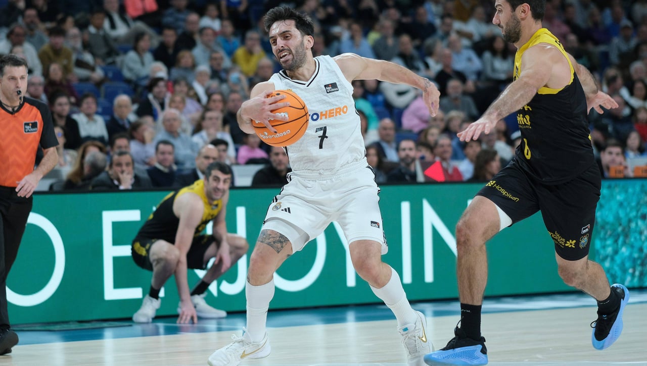 Así queda la clasificación de la Liga ACB tras las victorias de Real Madrid y Barça