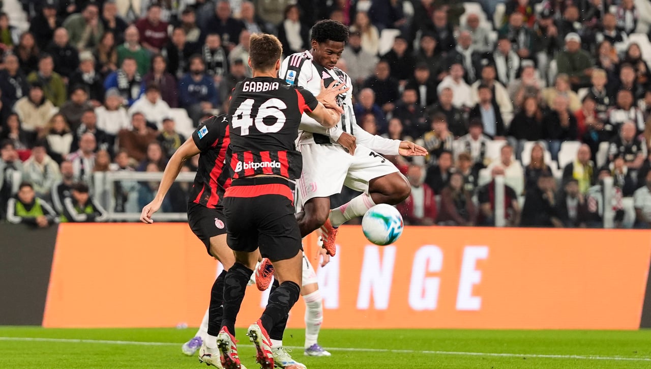 Así queda la clasificación de la Serie A, tras el empate entre Juventus y Milán y la victoria del Nápoles en la jornada 6 de la liga italiana