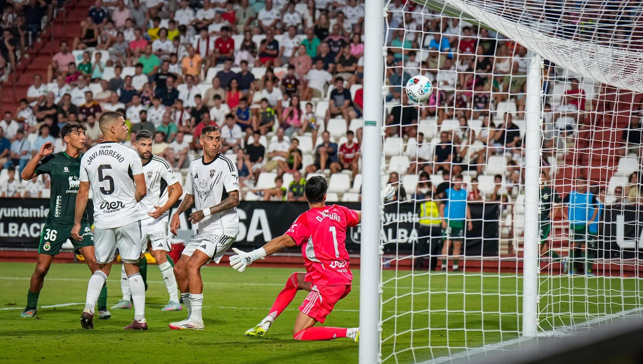 Jornada 11 de LaLiga Hypermotion 2025-26 | Partidos, horarios y dónde ver en TV la Segunda división en vivo online