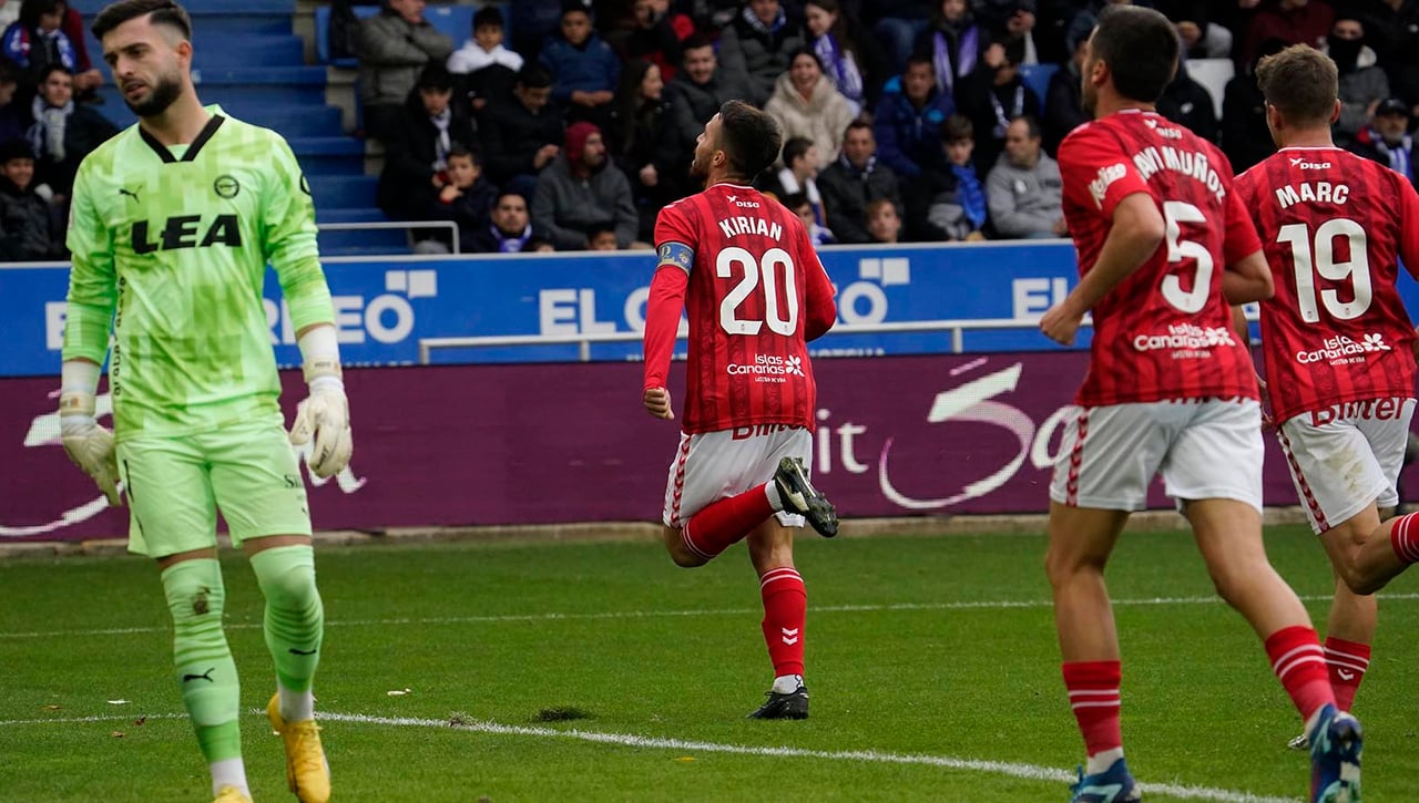 Alavés 0-1 Las Palmas: Kirian y Valles apuntan a Europa en un acto de supervivencia