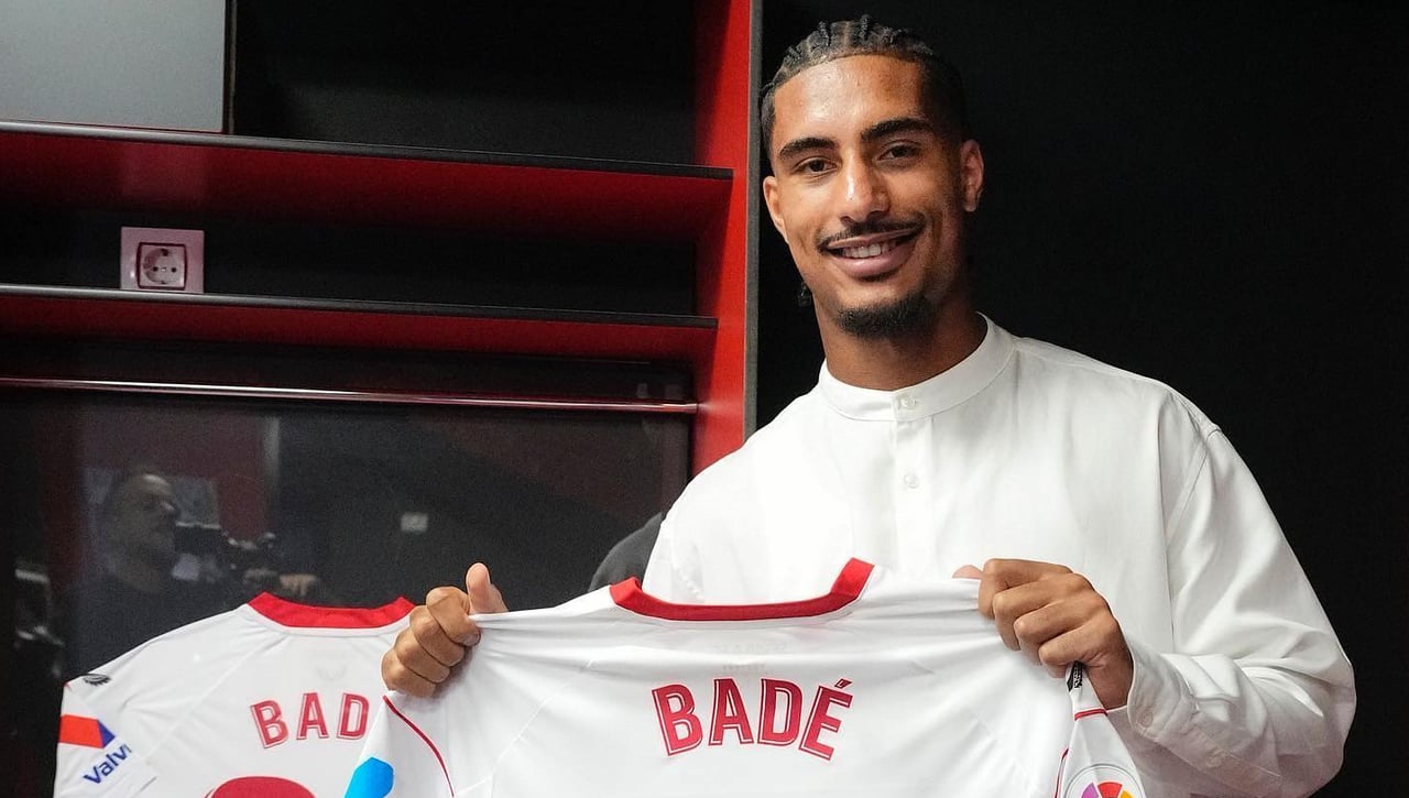 La reacción de Badé ante la llamada del Sevilla: "Una lección de vida" 