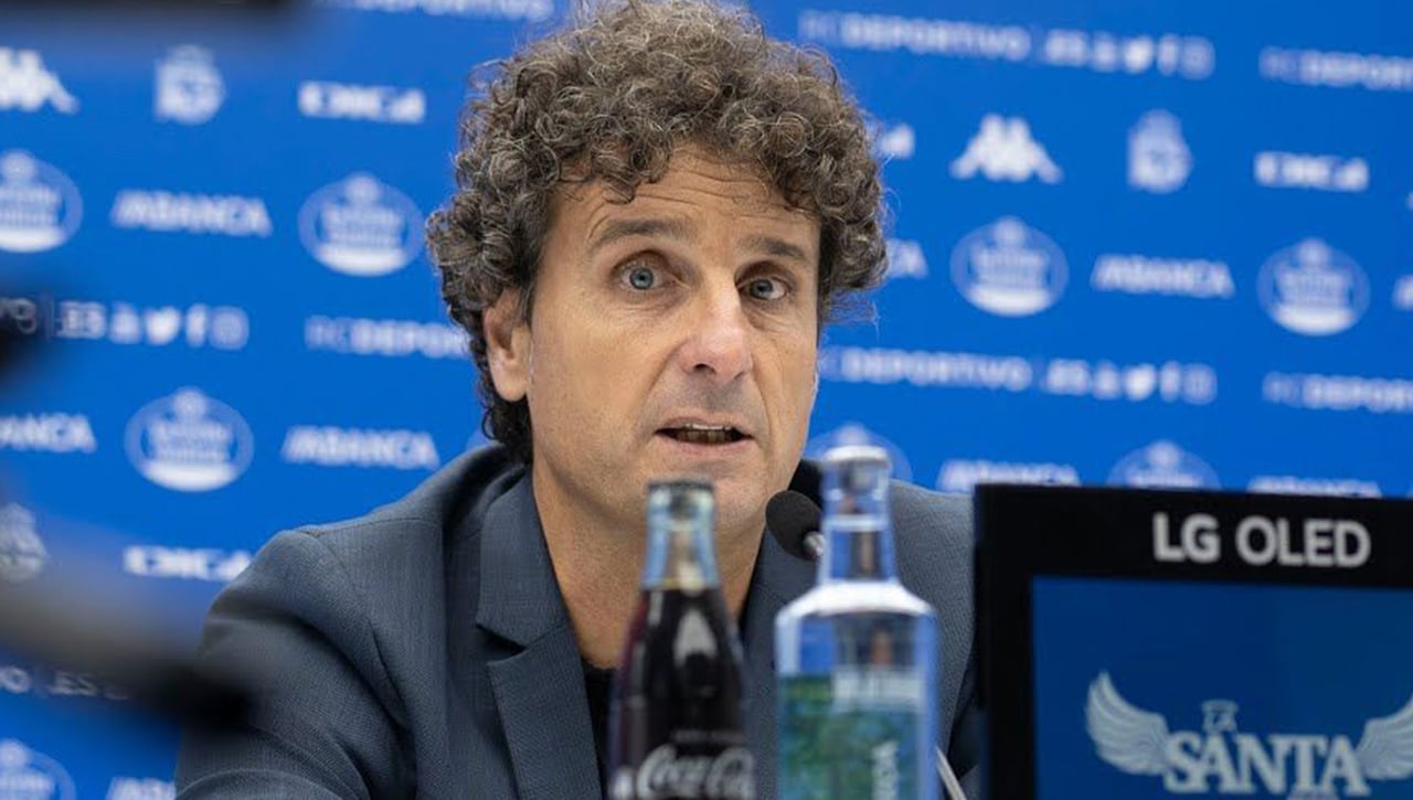 La decisión del Dépor sobre el futuro de Idiakez tras la bronca de la afición