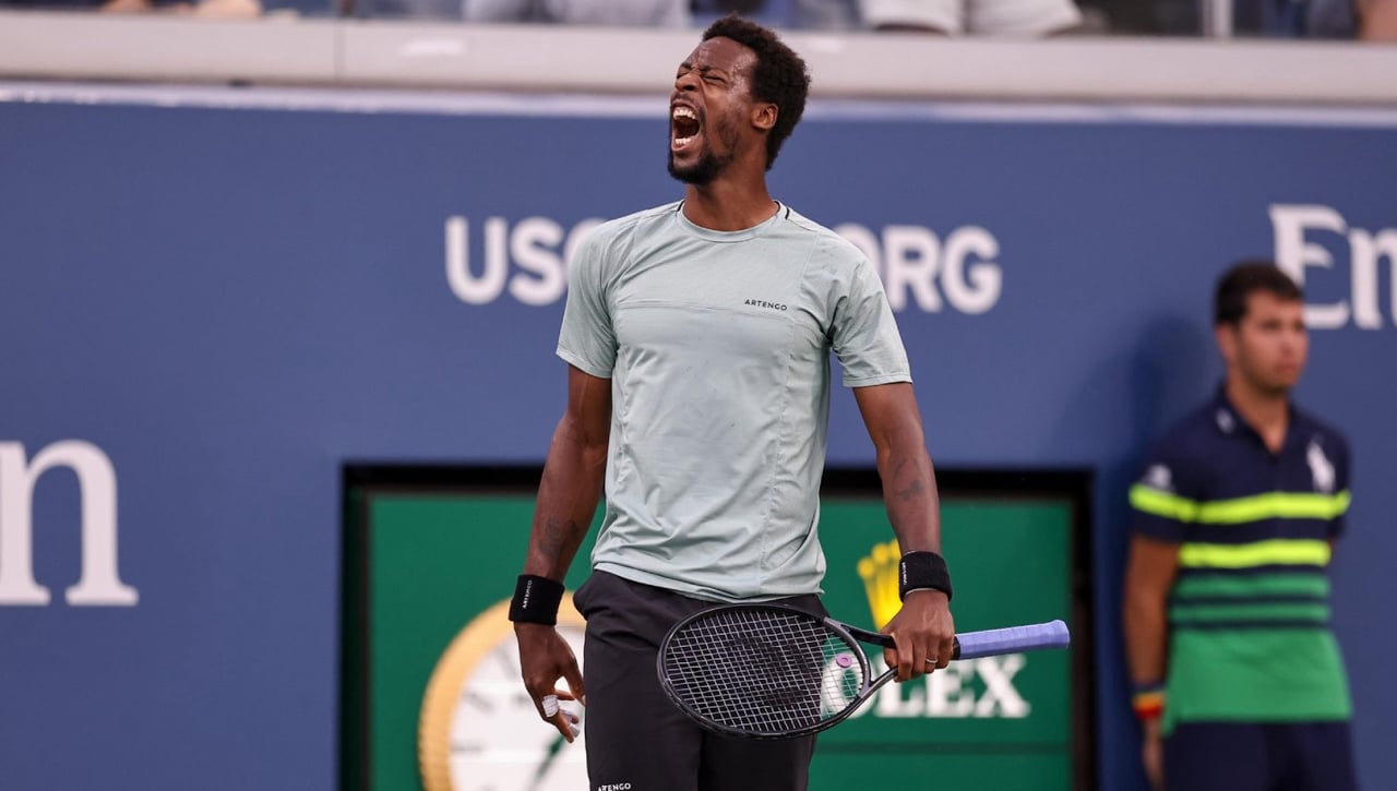 Monfils deja perplejo a Rublev y al mundo del tenis