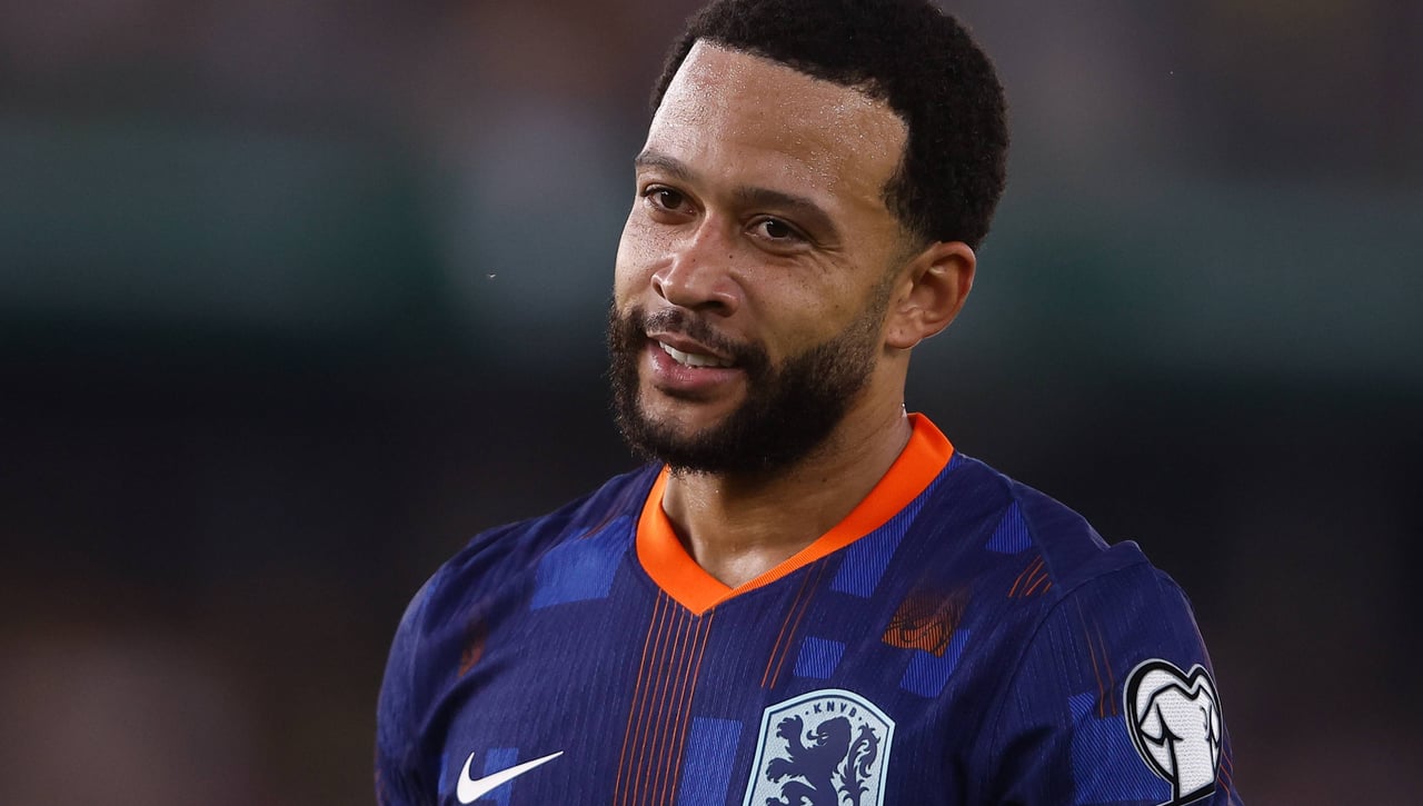 Lo de Memphis Depay, oficial