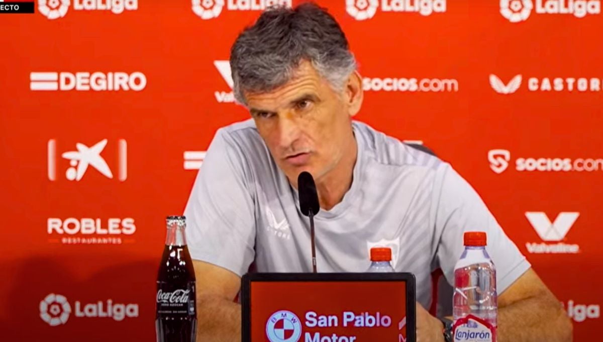 Mendilibar, con "dos bultos", un aviso a sus jugadores y otro a la afición