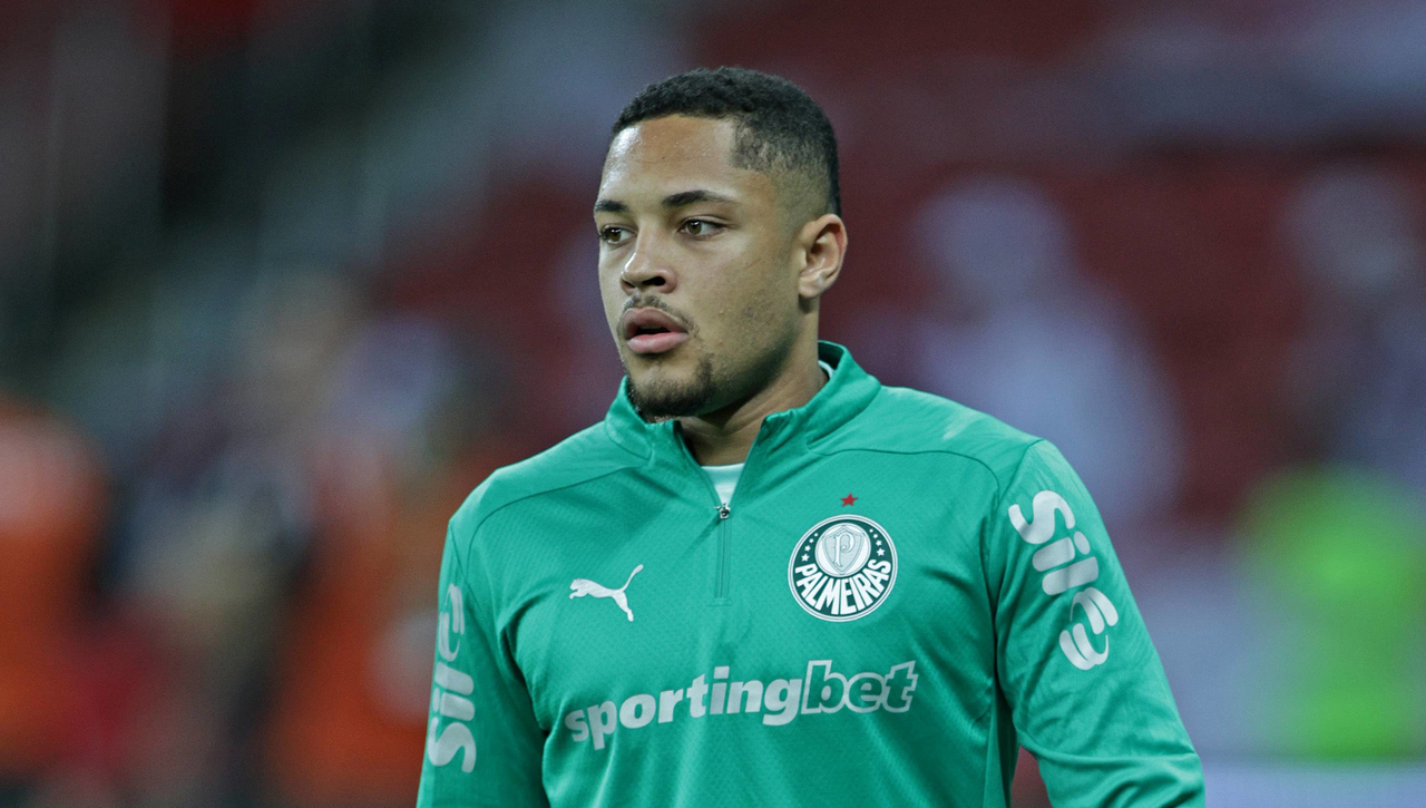 Vitor Roque vuelve a 'rugir'